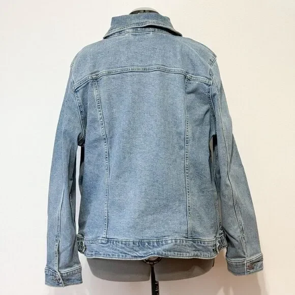 Levi's NWT Sz 4X Jeanie Medium Wash Plus Slim Fit Original Trucker Jean Jacket